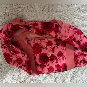 Ban.do small duffel/gym bag. Never used